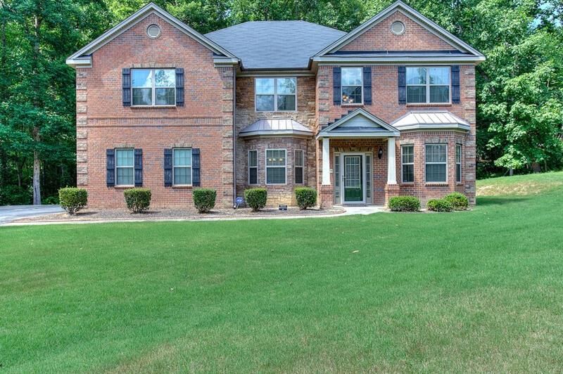 Property Photo: 492 Harris Drive 30012