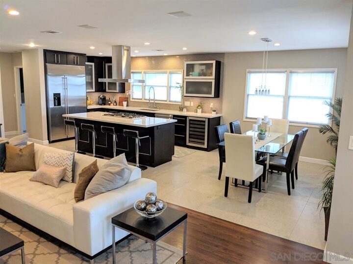 Property Photo:  2159 Emerald Street  CA 92109 