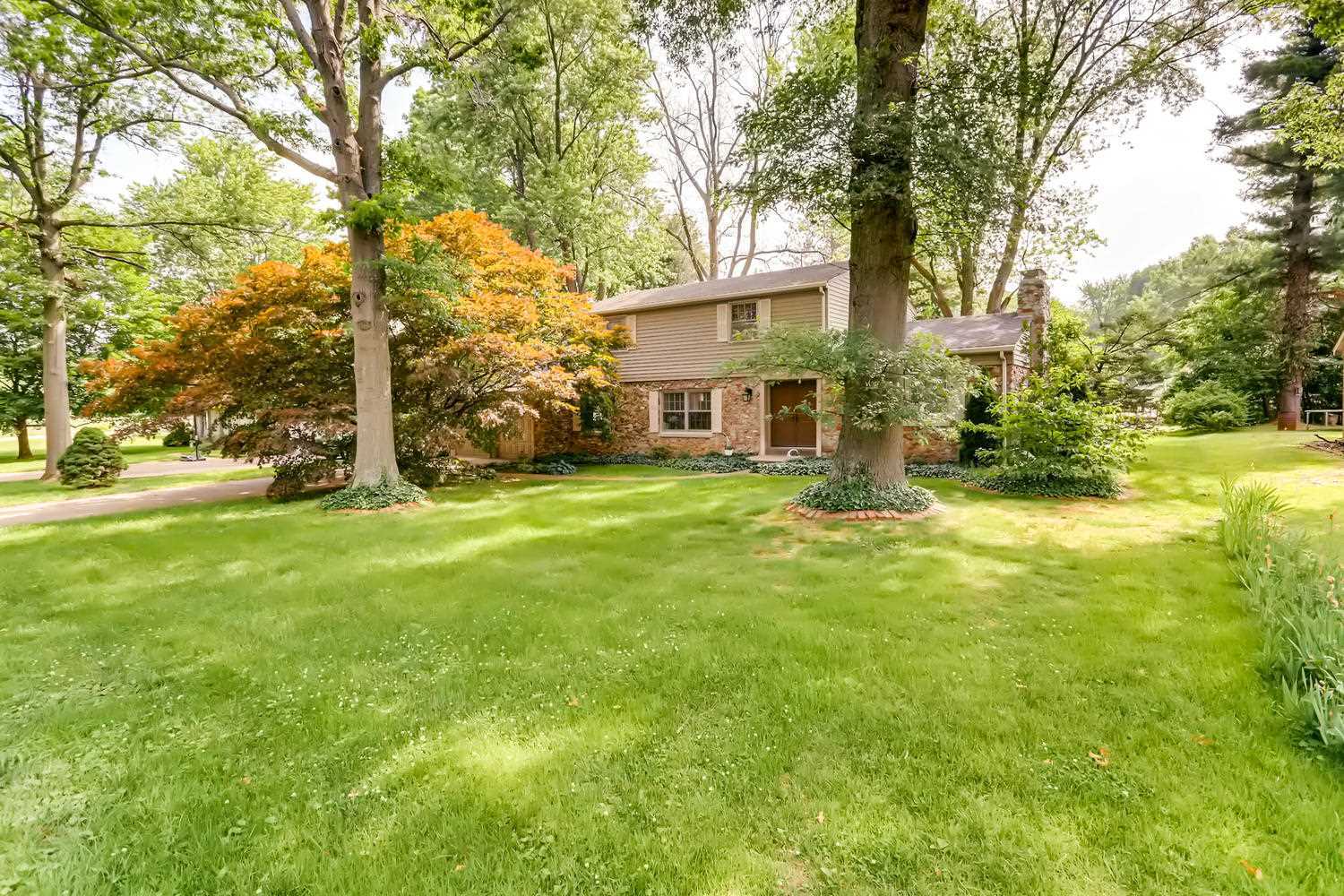 Property Photo: 2032 Polaris Avenue IN 47715