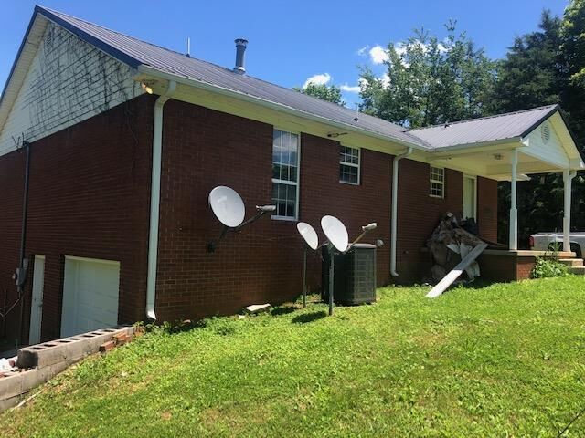 Property Photo: 265 Collinwood Rd TN 38486