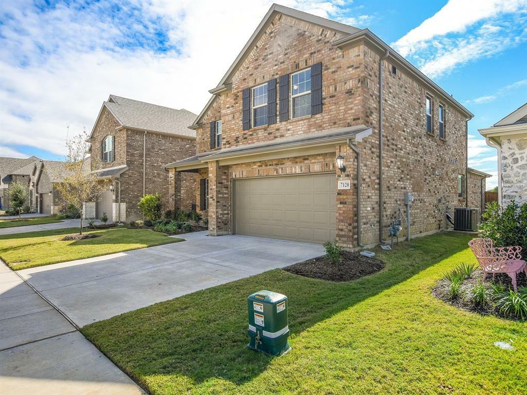 Property Photo:  7120 Willow Wood Street  TX 75089 