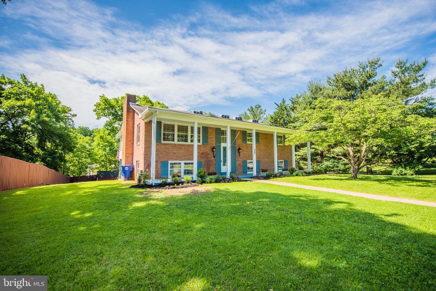 Property Photo:  203 Cavalier Drive  VA 22630 