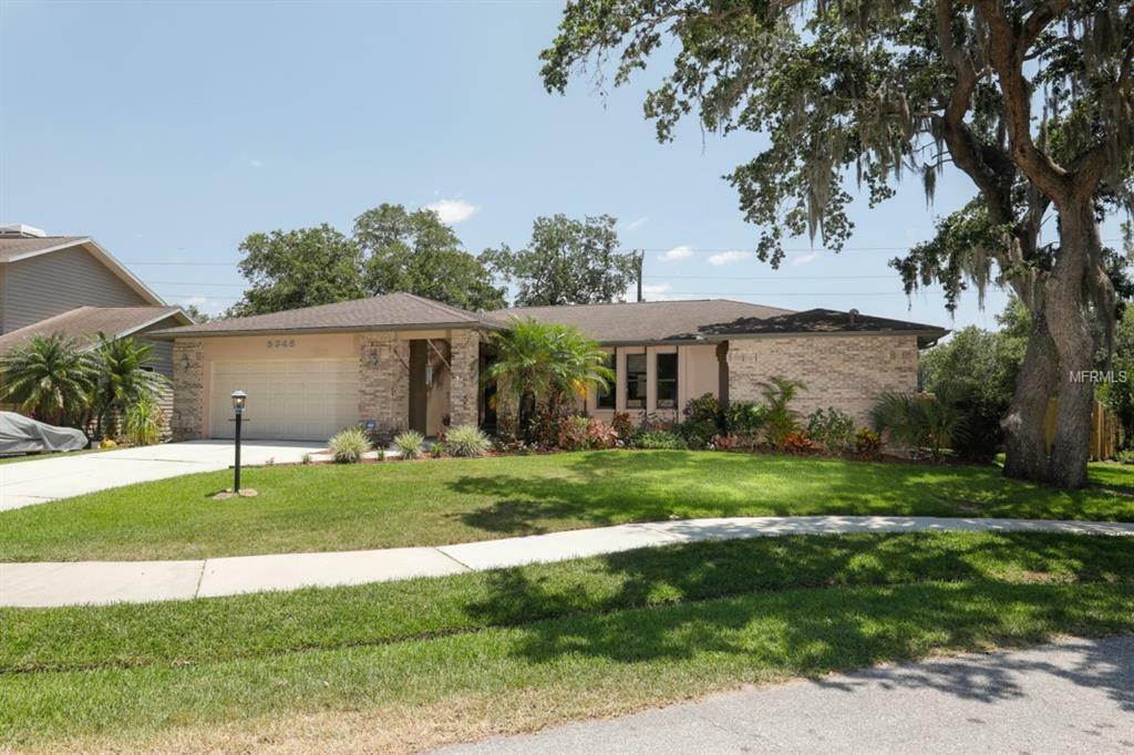 Property Photo:  5348 Bent Oak Drive  FL 34232 