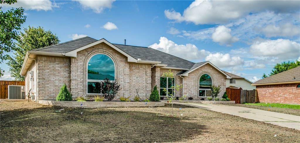 Property Photo: 329 Hardwicke Lane TX 75068