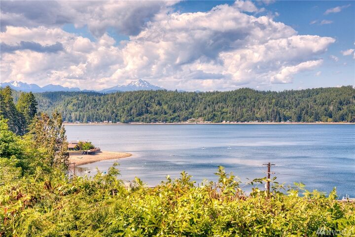 Property Photo:  50 E Sprague Ave  WA 98592 