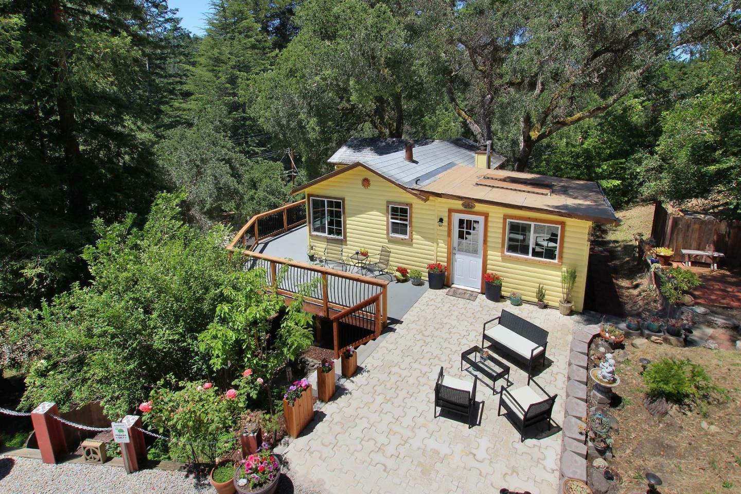 Property Photo:  311 Circle Way  CA 95006 