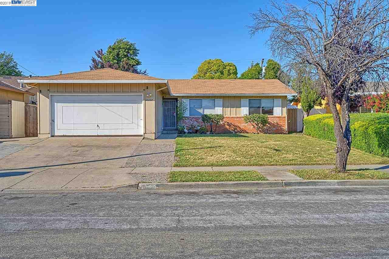 Property Photo:  38808 Florence Way  CA 94536 