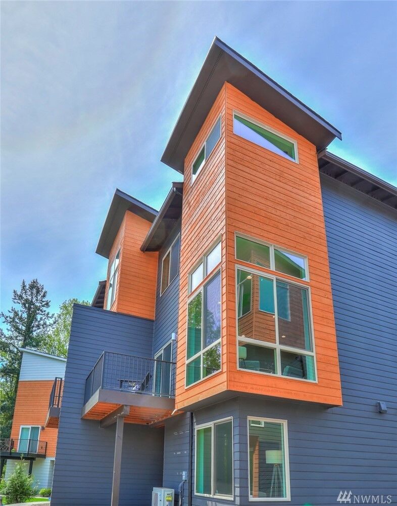 Property Photo:  18252 73rd Ave NE 103  WA 98028 