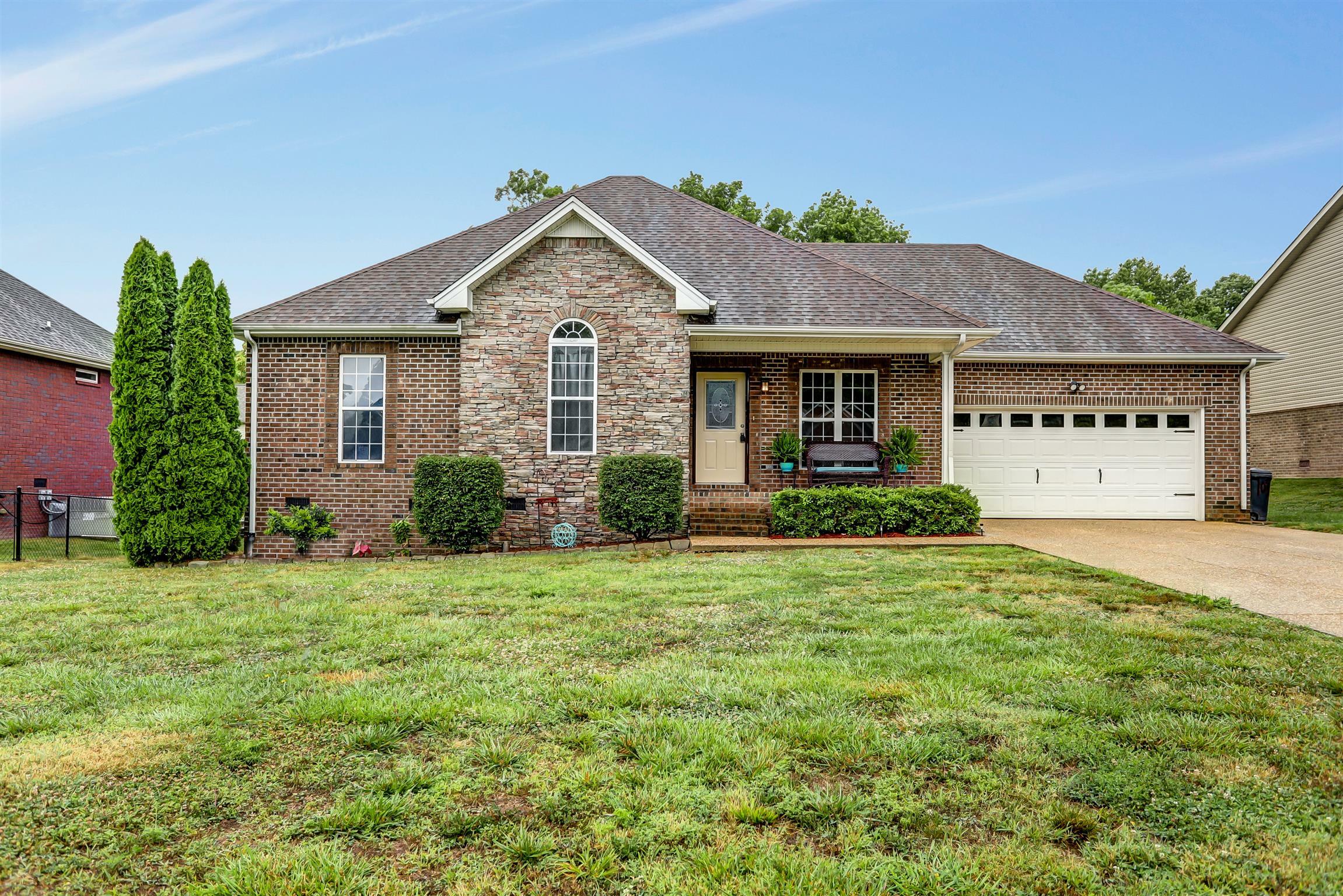 Property Photo: 103 Hummingbird Hill Ct TN 37186
