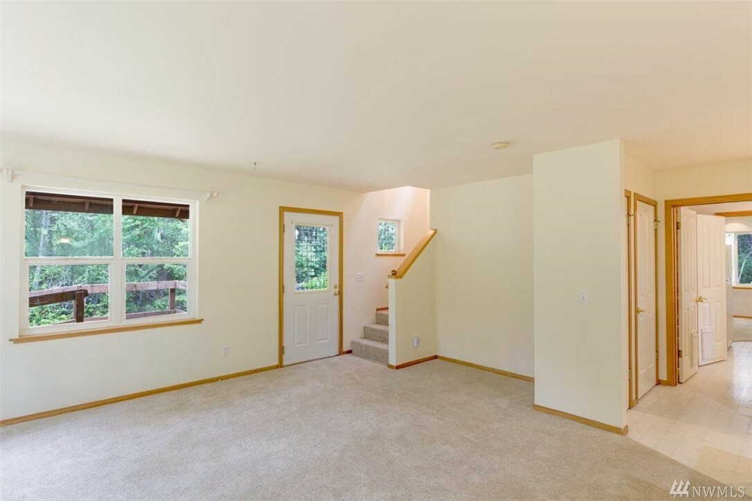 Property Photo:  274 Fox Trail Rd  WA 98368 