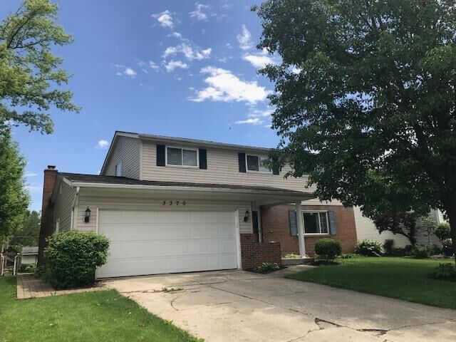 Property Photo:  3370 Tareyton Drive  OH 43123