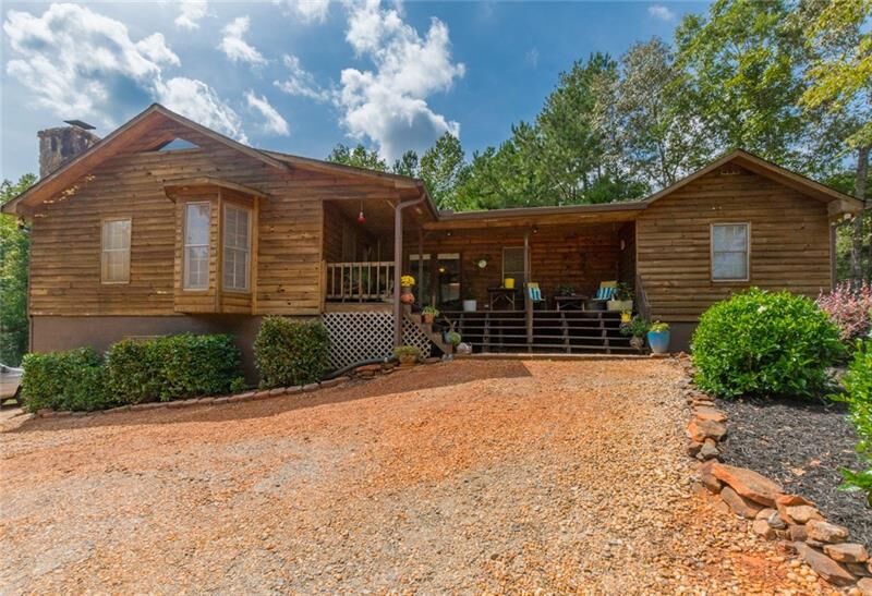 Property Photo: 6605 George Court 30041