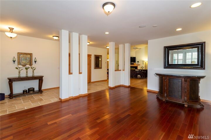 Property Photo: 2691 SW Fairway Point Dr WA 98277