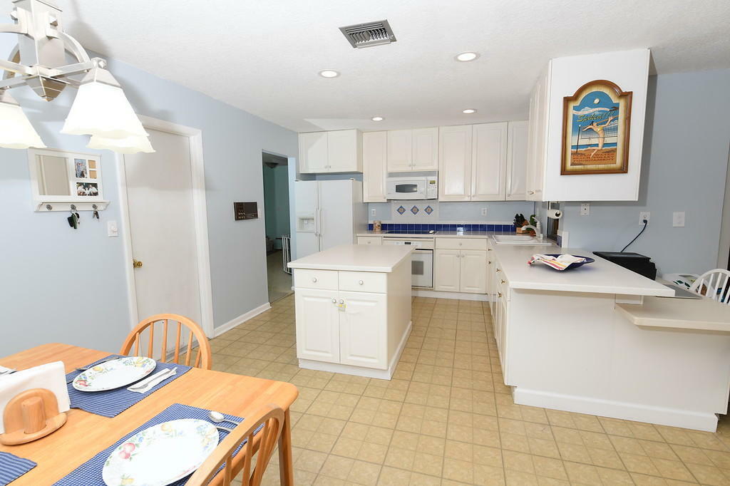 Property Photo:  4694 Brandywine Drive  FL 33487 