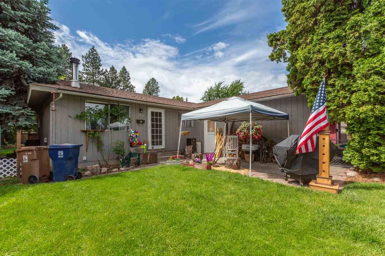 Property Photo:  3818 E Hartson Ave  WA 99202-5106 