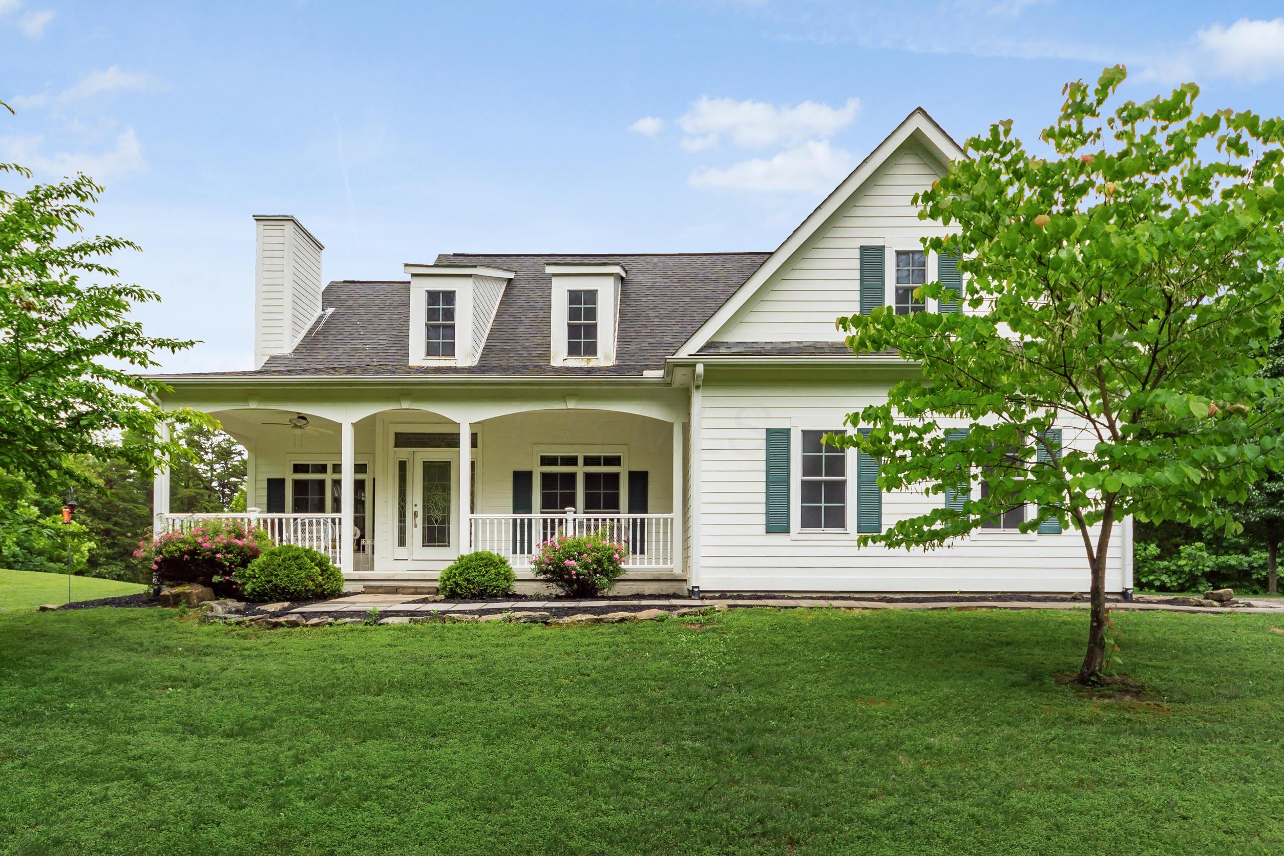 Property Photo: 19620 Kalklosch Road OH 43138
