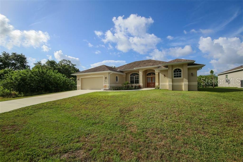 Property Photo:  17192 Gulfspray Circle  FL 33948 