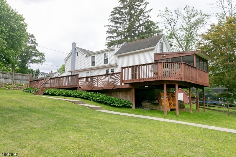 Property Photo:  63 Beers Street  NJ 08865 