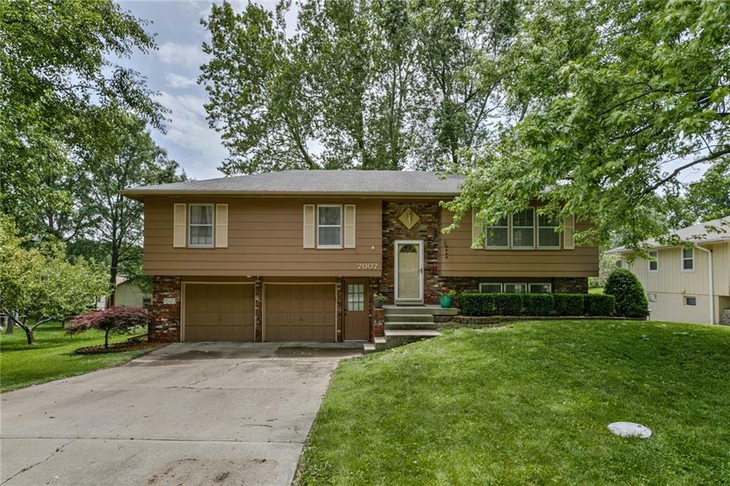 Property Photo:  7007 NW 73rd Terrace  MO 64152 