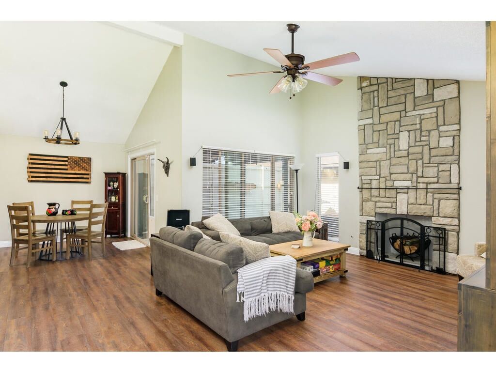 Property Photo:  501 Citrus Way  CA 92058 