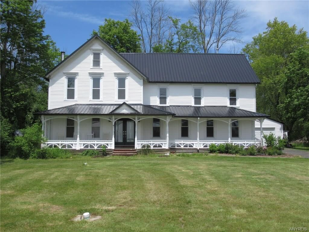 Property Photo:  2189 Love Road  NY 14072 