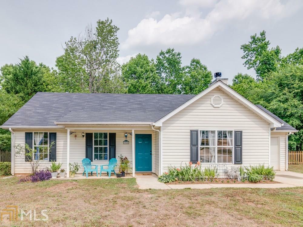 Property Photo: 325 Stony Brook Cir GA 30233