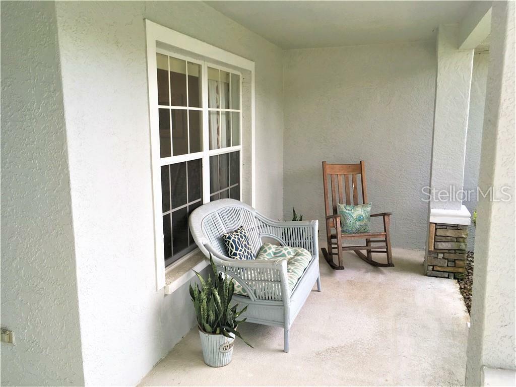 Property Photo:  4220 3rd Avenue E  FL 34208 