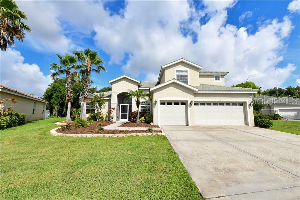 Property Photo:  1570 Pinyon Pine Drive  FL 34240 