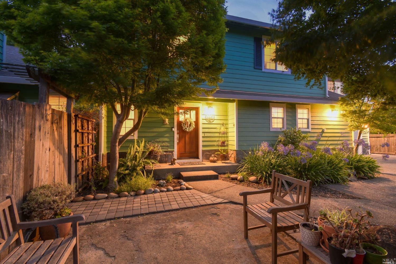 Property Photo: 10 Goldminer Court CA 94947