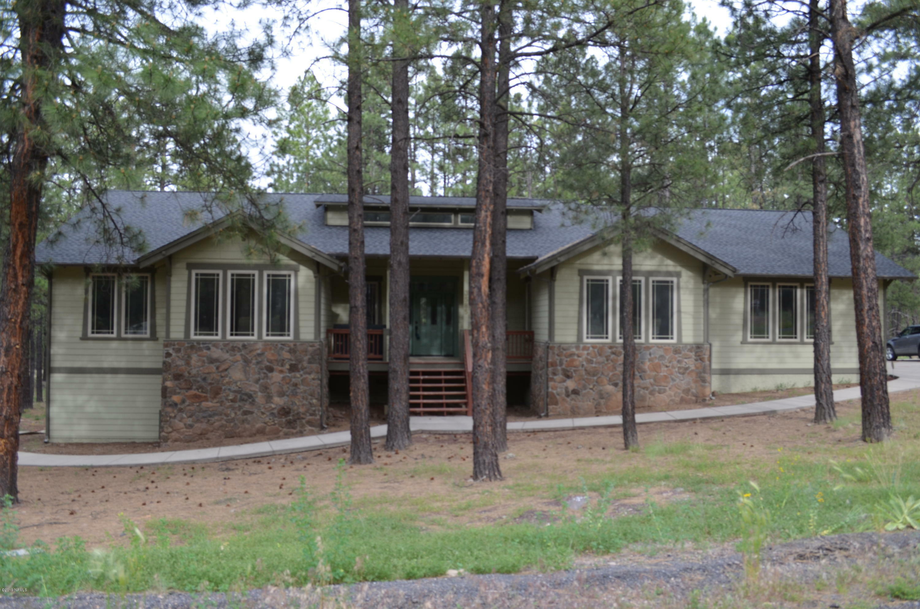 Property Photo:  3585 W Kiltie Loop  AZ 86005 