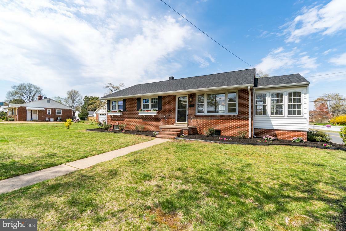 Property Photo:  501 Woodford Street  VA 22401 