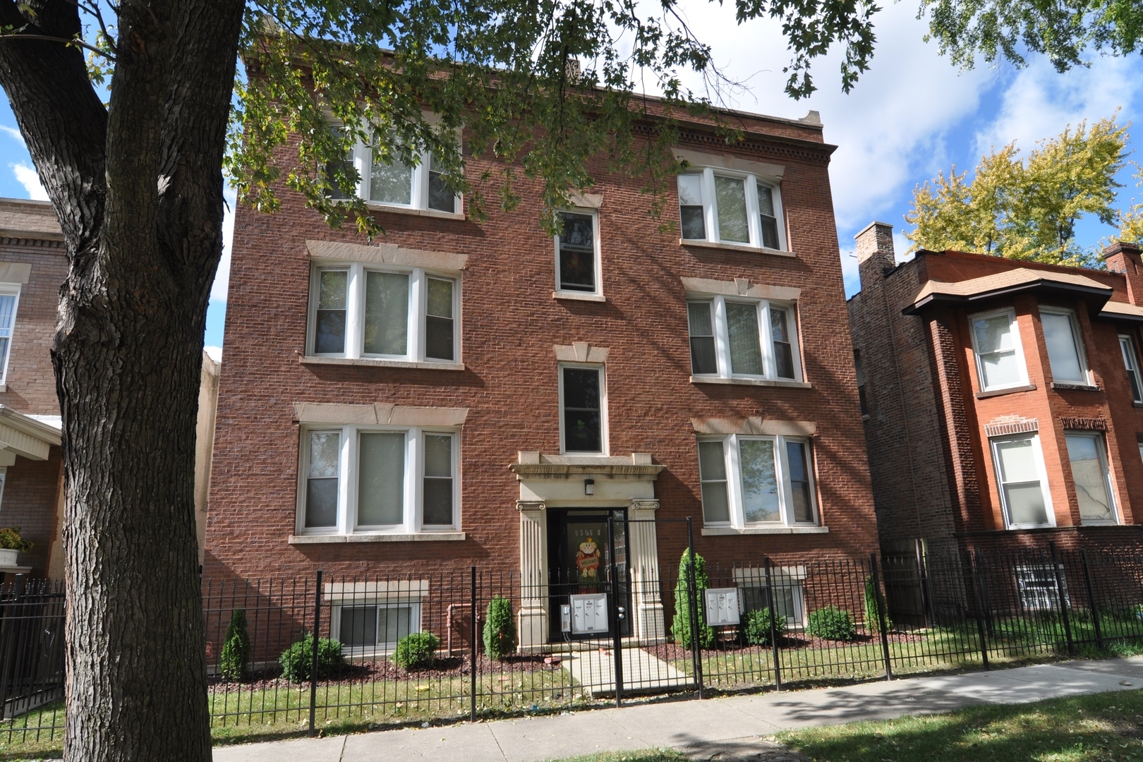 Property Photo:  6506 South Ellis Avenue 2N  IL 60637 