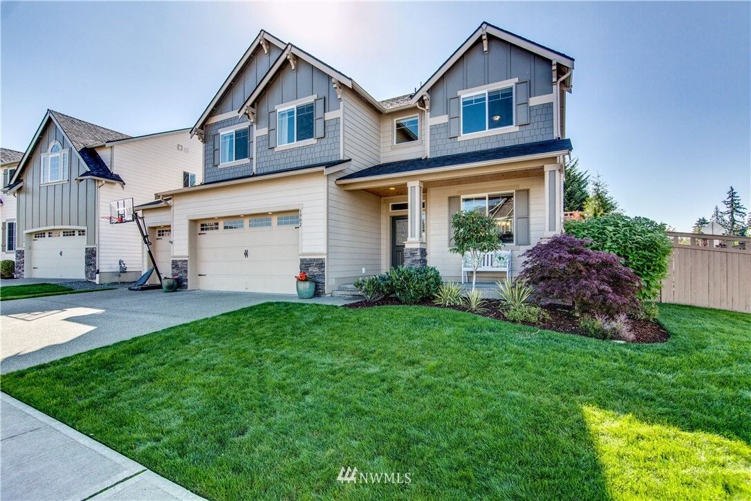 Property Photo: 3902 Victoria Lane WA 98372