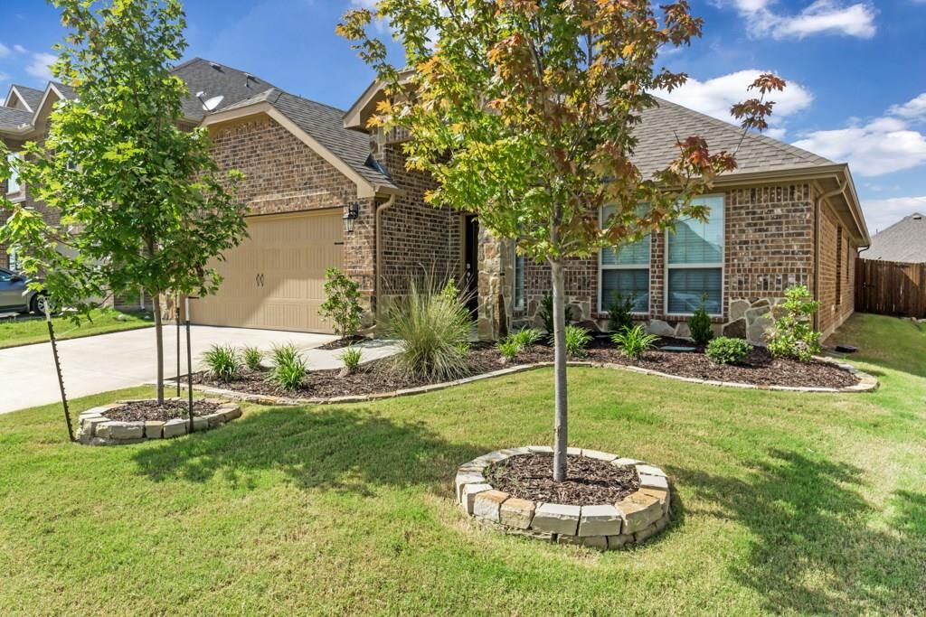 Property Photo:  3136 Sunny Hill Way  TX 75189 