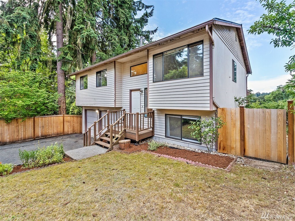 Property Photo:  13313 23rd Place NE  WA 98125 