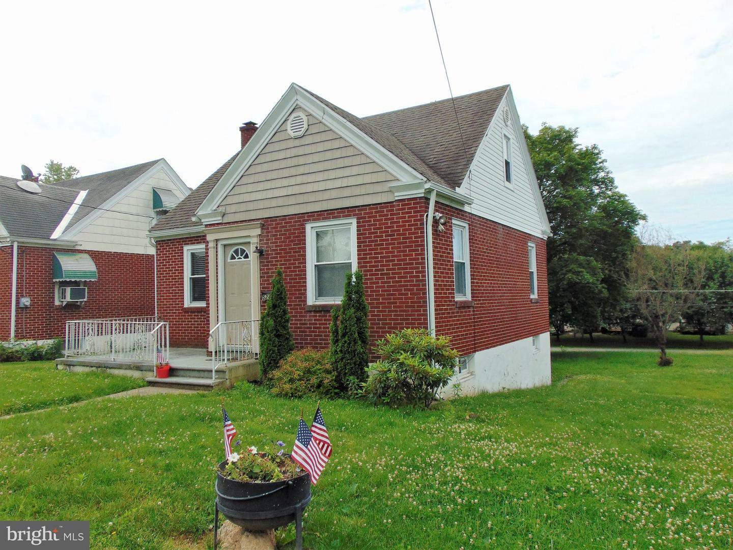 Property Photo: 524 E Mifflin PA 17961