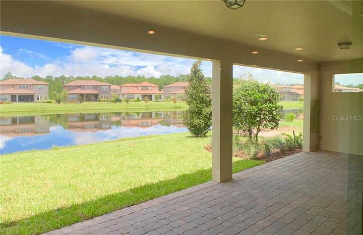 Property Photo:  10884 Savona Way  FL 32827 