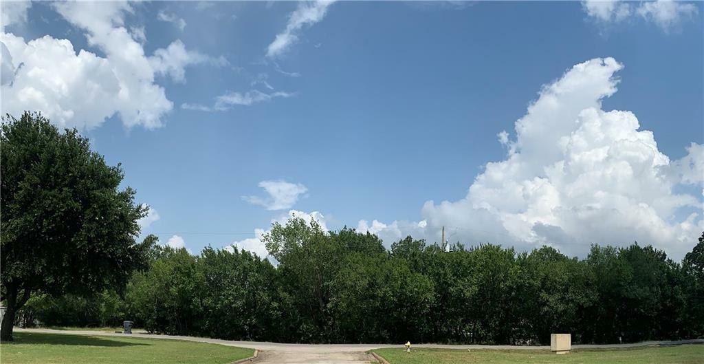 Property Photo:  1046 Algonquin Drive  TX 75217 