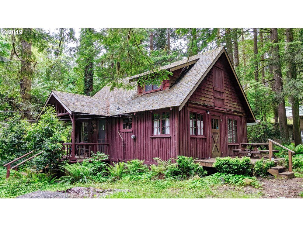 Property Photo:  21263 E Country Club Loop  OR 97011 