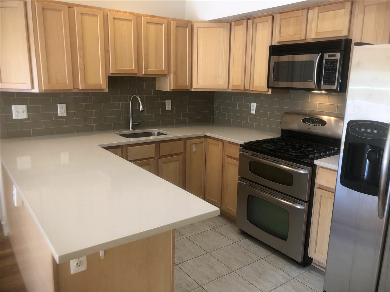 Property Photo: 609 Jefferson St 2B NJ 07030