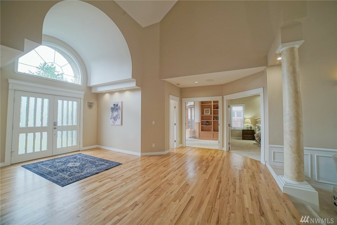 Property Photo: 33410 4th Place SW WA 98023