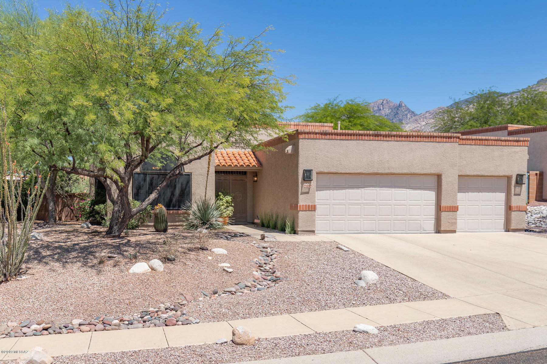 Property Photo:  5449 N Crescent Ridge Drive  AZ 85718 