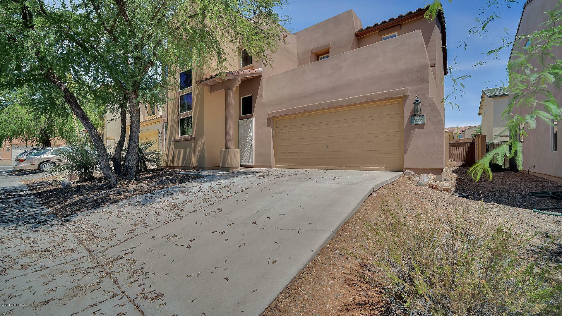 Property Photo:  122 W Camino Rancho Palomas  AZ 85629 