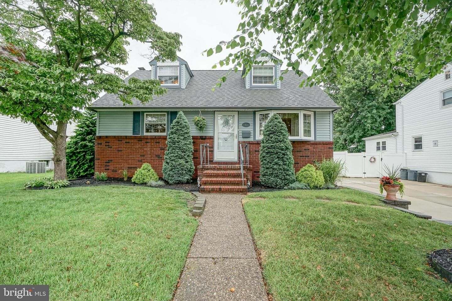 Property Photo: 313 Warren Avenue NJ 08031