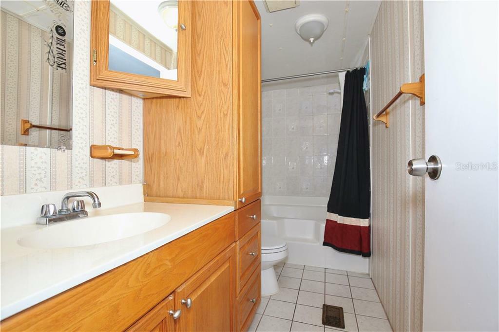 Property Photo:  4500 Crossen Drive  FL 32822 