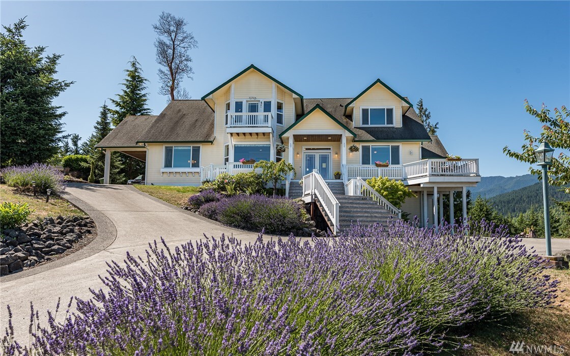 Property Photo: 562 Sunset Heights Dr WA 98363