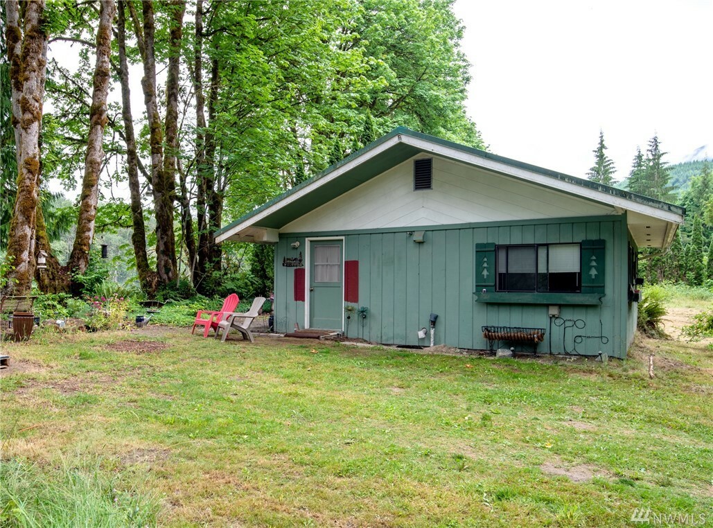 Property Photo:  10723 Miller Lane  WA 98237 