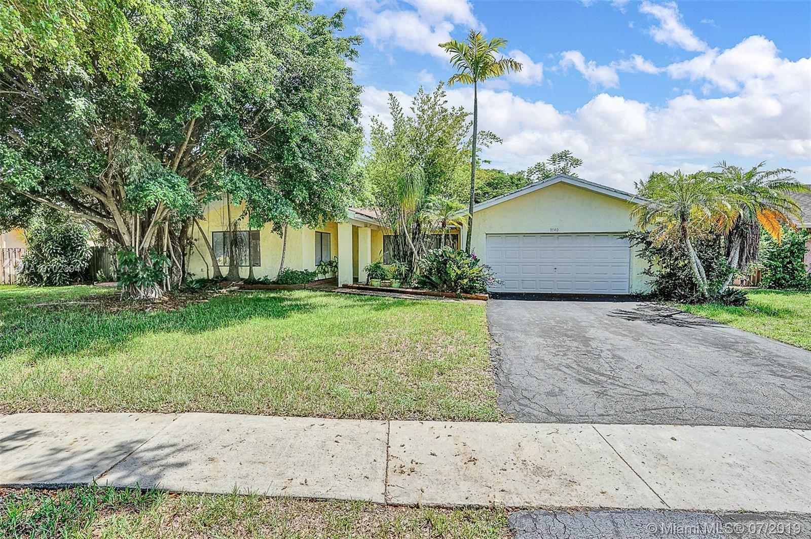 Property Photo:  9140 NW 15th St  FL 33322 