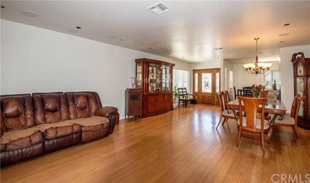 Property Photo: 2521 Armour Lane CA 90278