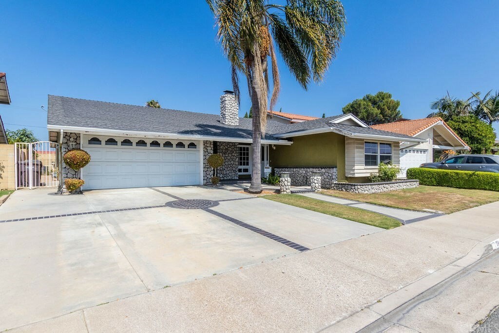 Property Photo:  16415 Ponderosa Street  CA 92708 